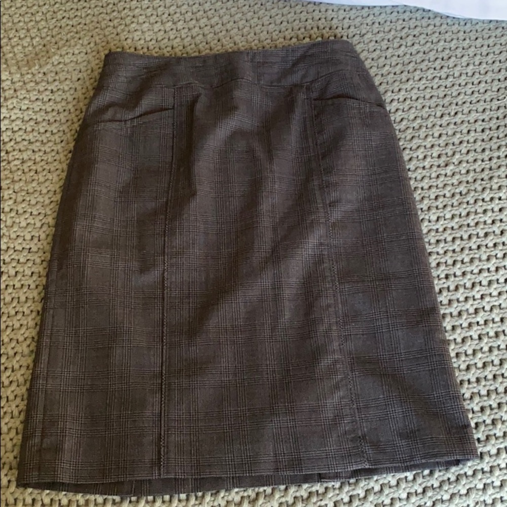 Knee length skirt